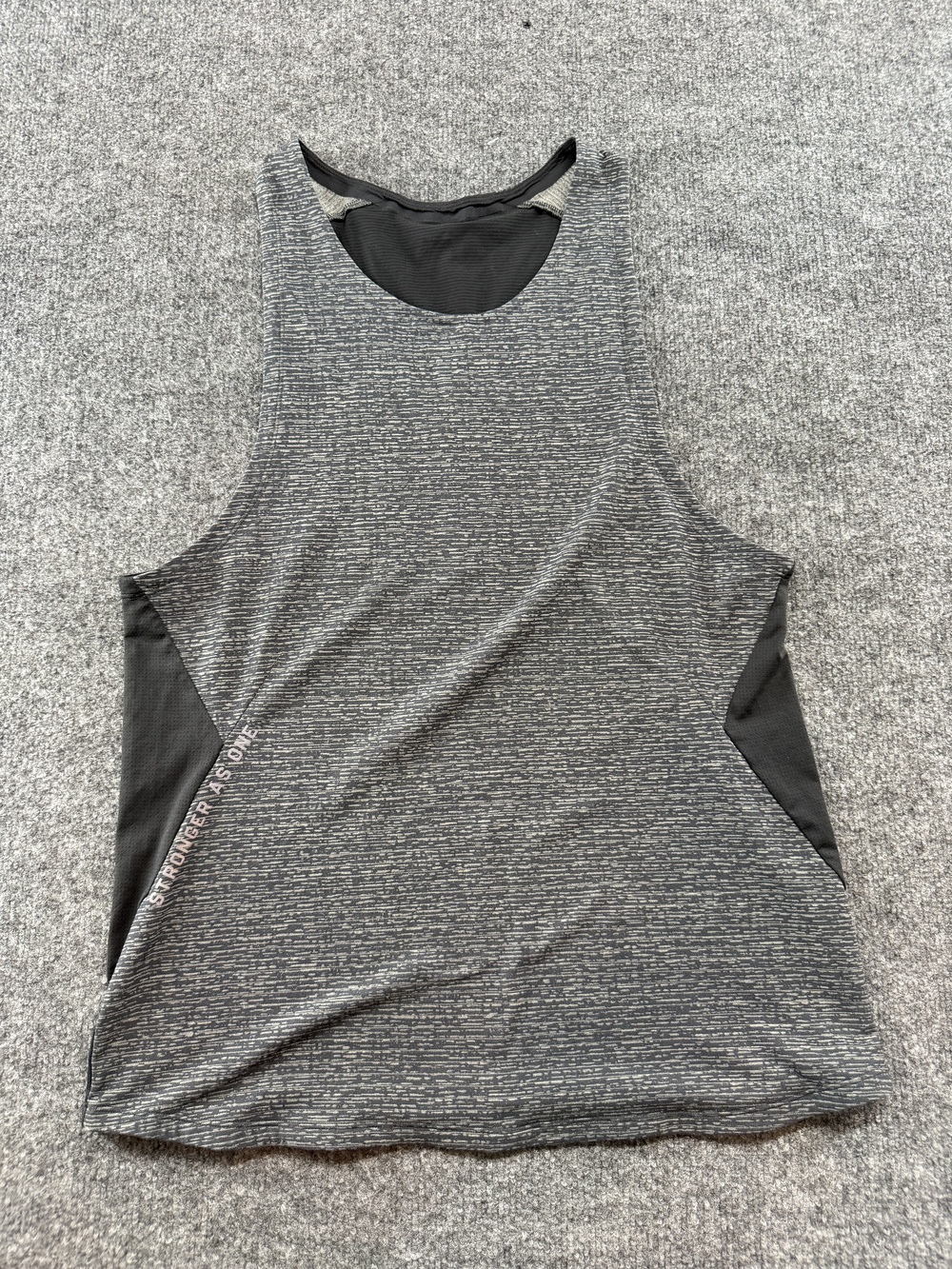Lululemon Tank Top Mens Medium Gray Striped Mesh Racerback Run Gym Athletic